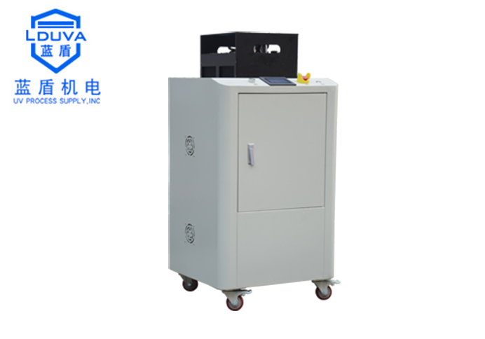 uv固化設(shè)備水冷機(jī)和風(fēng)冷機(jī)區(qū)別在那？